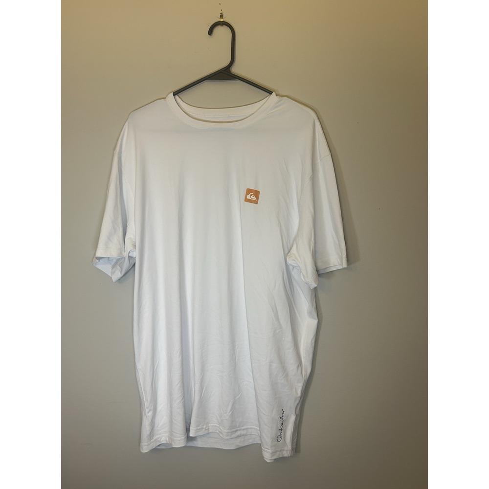 Quicksilver Men's Moisture-Wicking Shirt Size 2XL White Surfing Shirt Graphic T - Picture 2 of 6